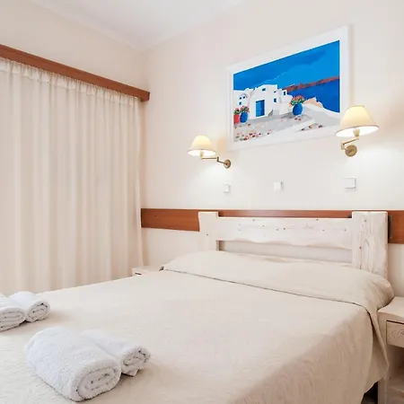 Santorini 2*