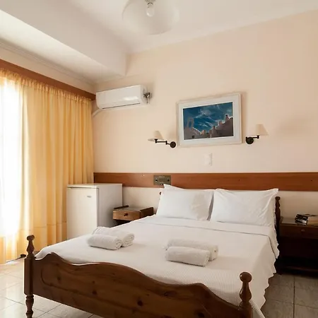 Santorini 2*