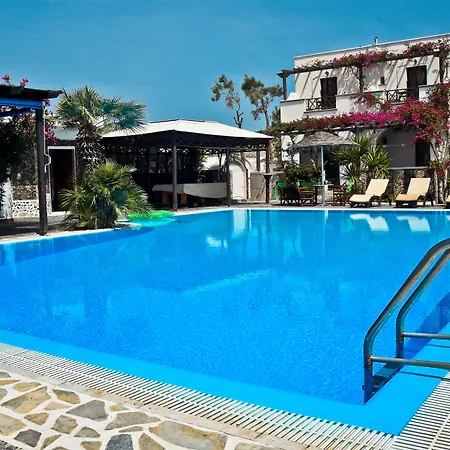 Hotel Santorini 2*