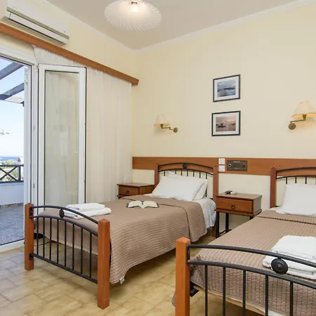 Santorini 2* Perissa (Santorini)