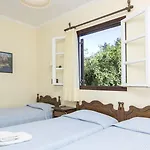 Hotel Santorini