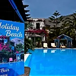 Santorini Hotel 2*