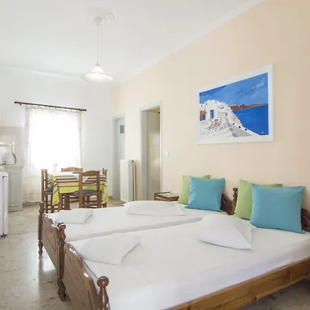 Santorini Ξενοδοχείο Περίσσα