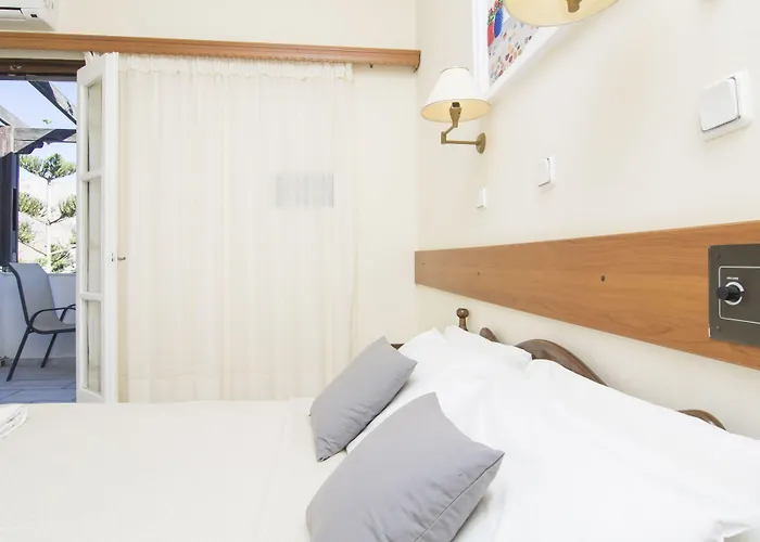 Ξενοδοχείο Santorini Περίσσα