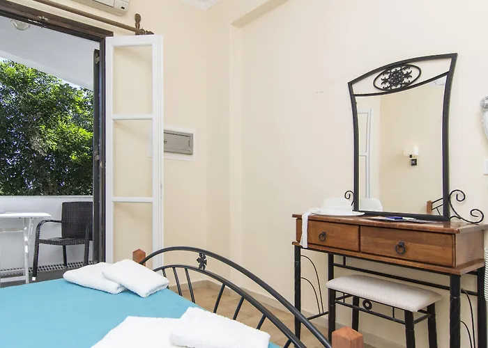 Ξενοδοχείο Santorini Περίσσα