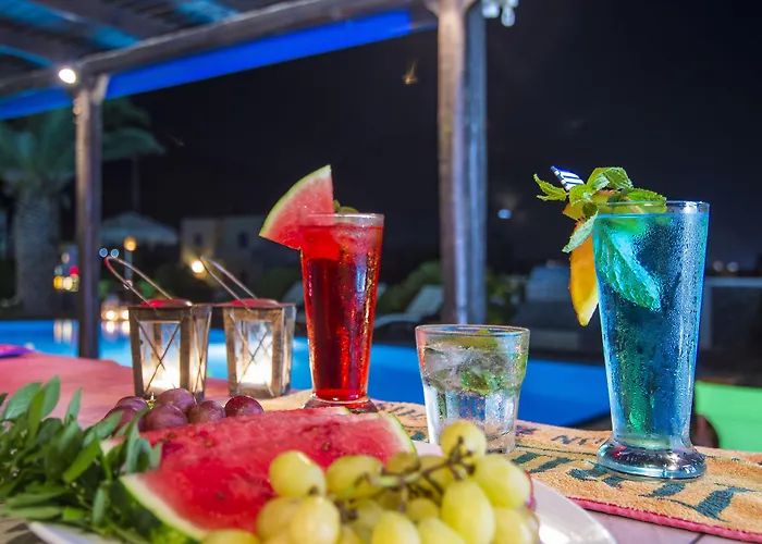 Santorini Ξενοδοχείο 2*